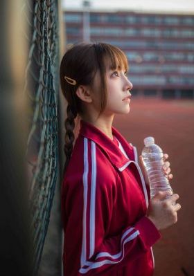 饥饿的女人